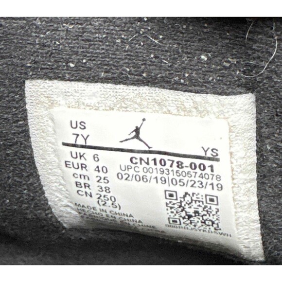 Nike Air Jordan 6 Retro Paris Saint-Germain Iron Grey Size 7 Youth (Size 8.5W) - Picture 6 of 8